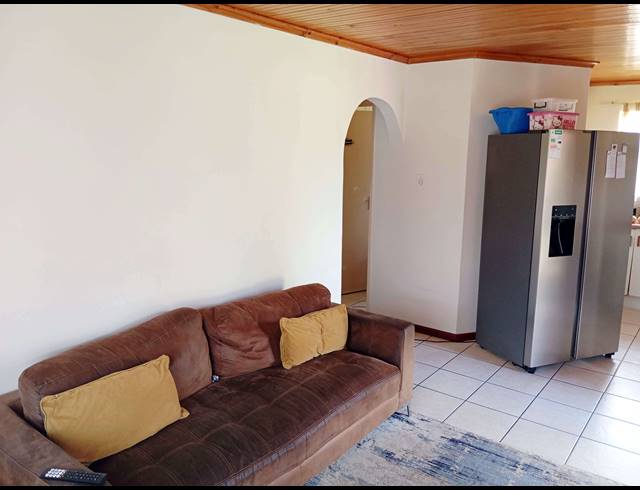 3 BEDROOM TOWNHOUSE RENTED IN KAMMA PARK